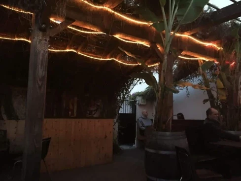 Elsie's Tavern Santa Barbara