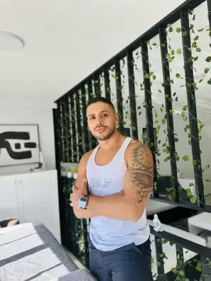 Male Massage by Juan