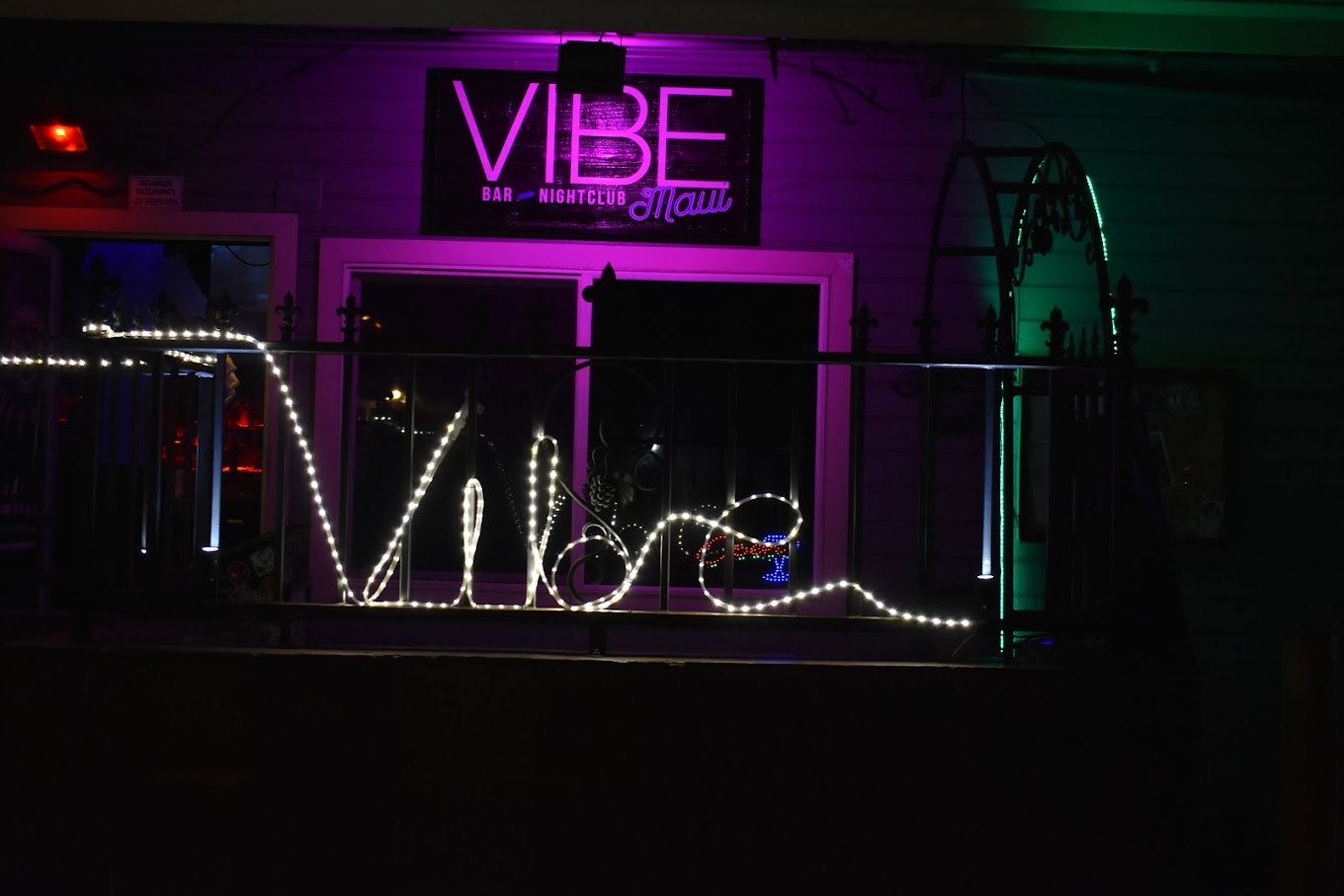 Vibe Bar