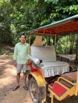 Gold Tuk-Tuk 드라이버