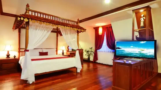 royal-crown-hotel-spa-main Royal Crown Hotel and Spa