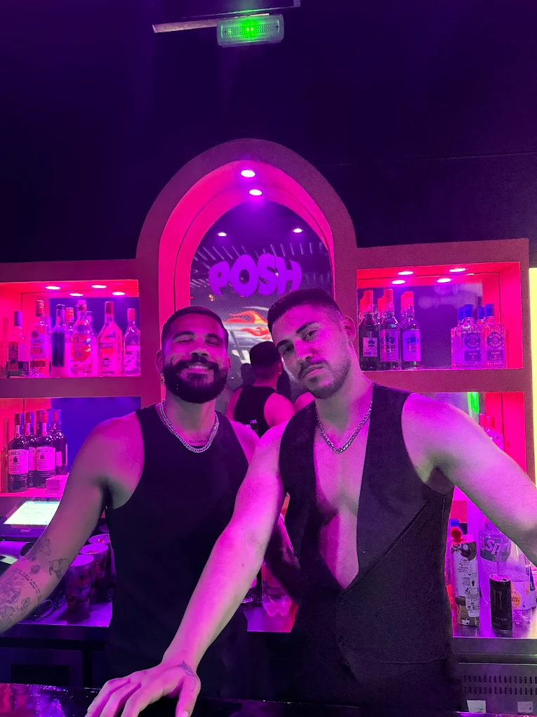 Posh Club Porto