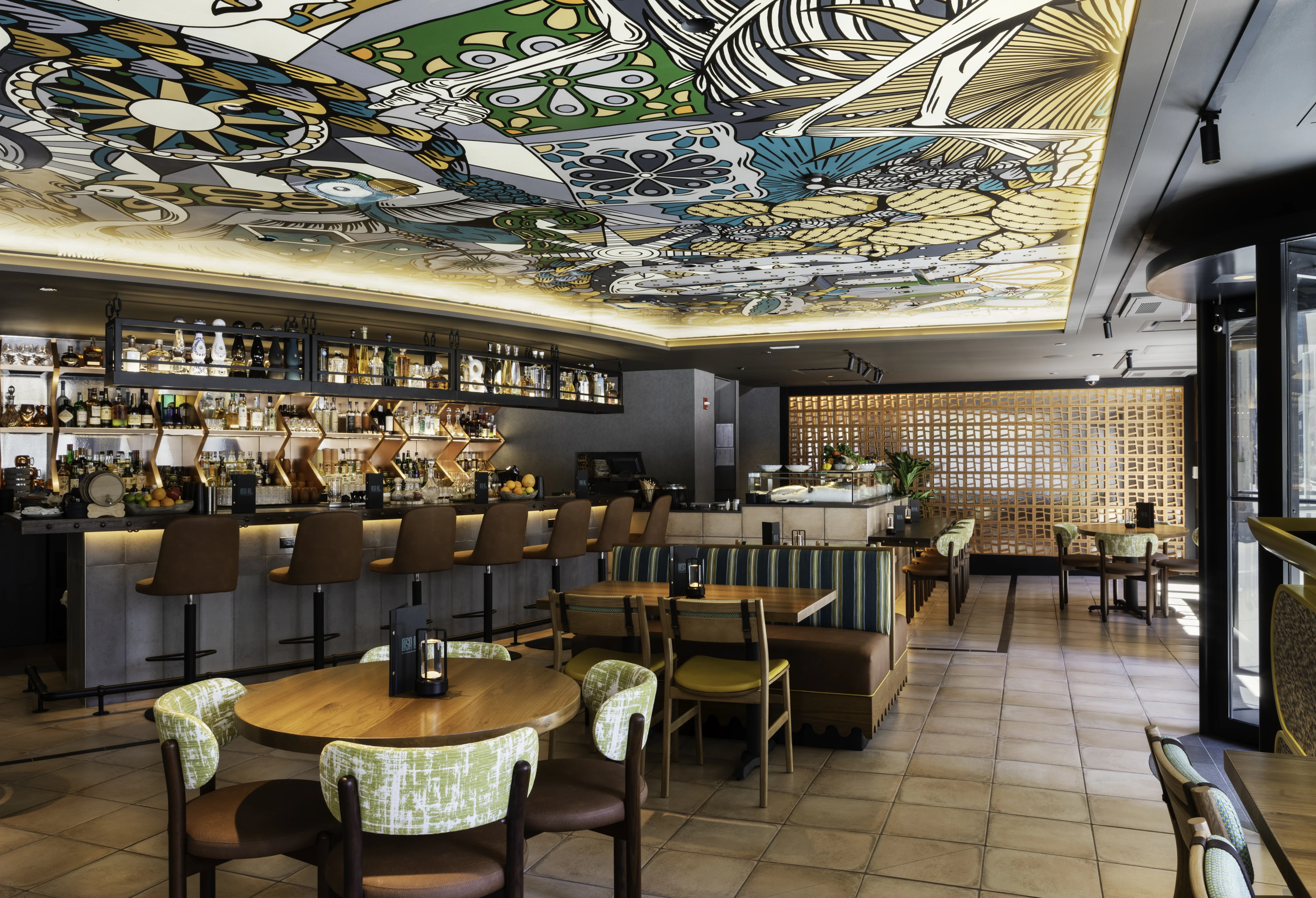 InterContinental Chicago, Magnificent Mile