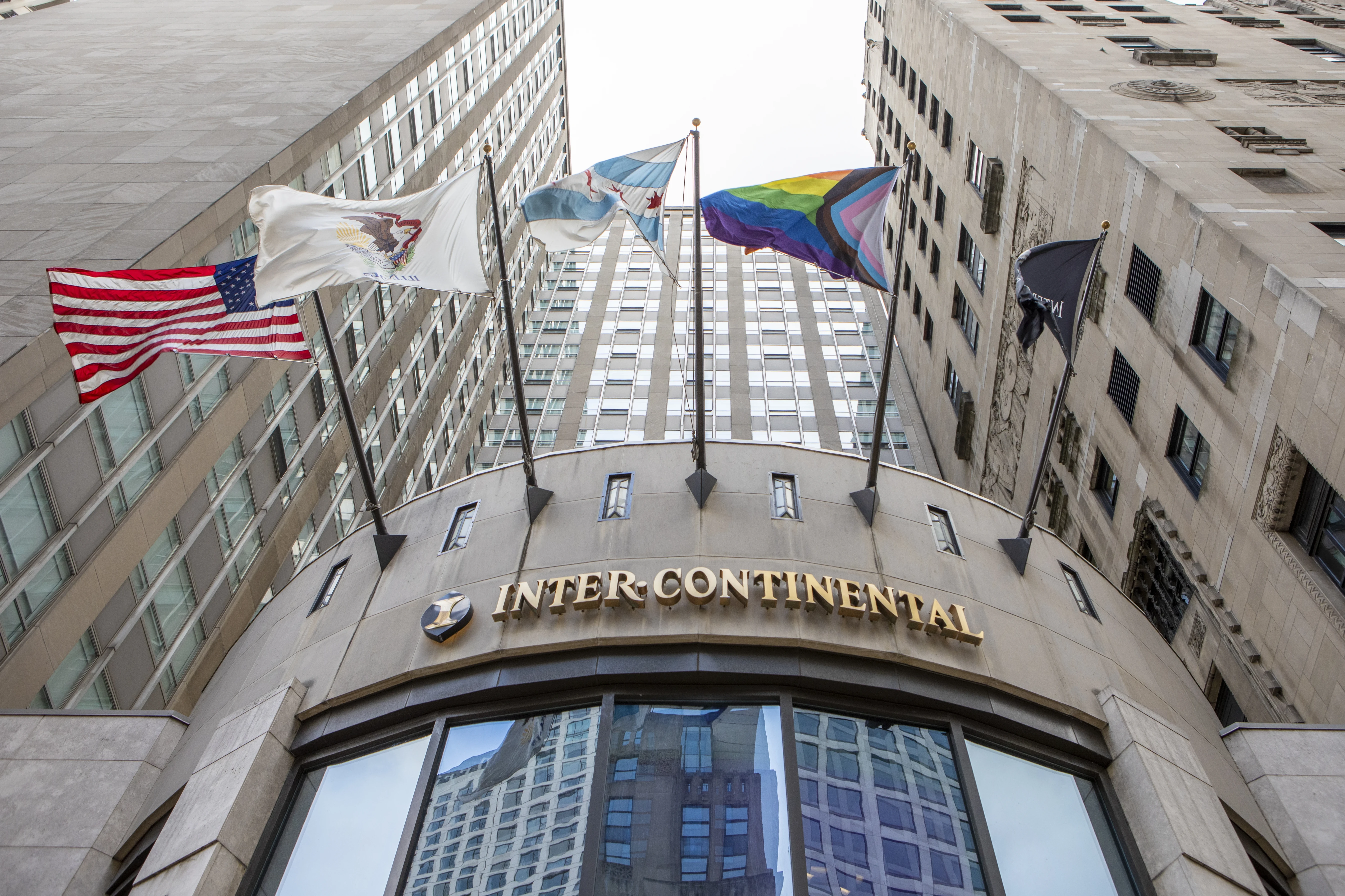 InterContinental Chicago, Magnificent Mile