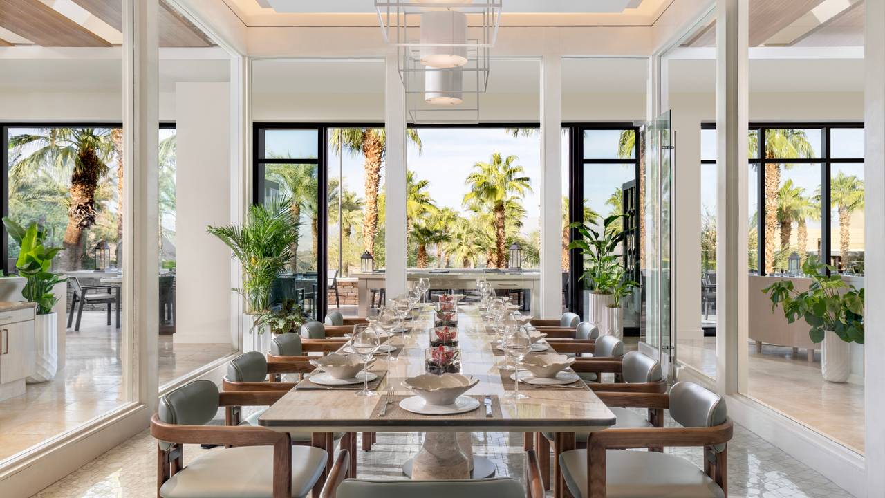 Savoring Palm Springs: Delights from the Desert Dining Scene