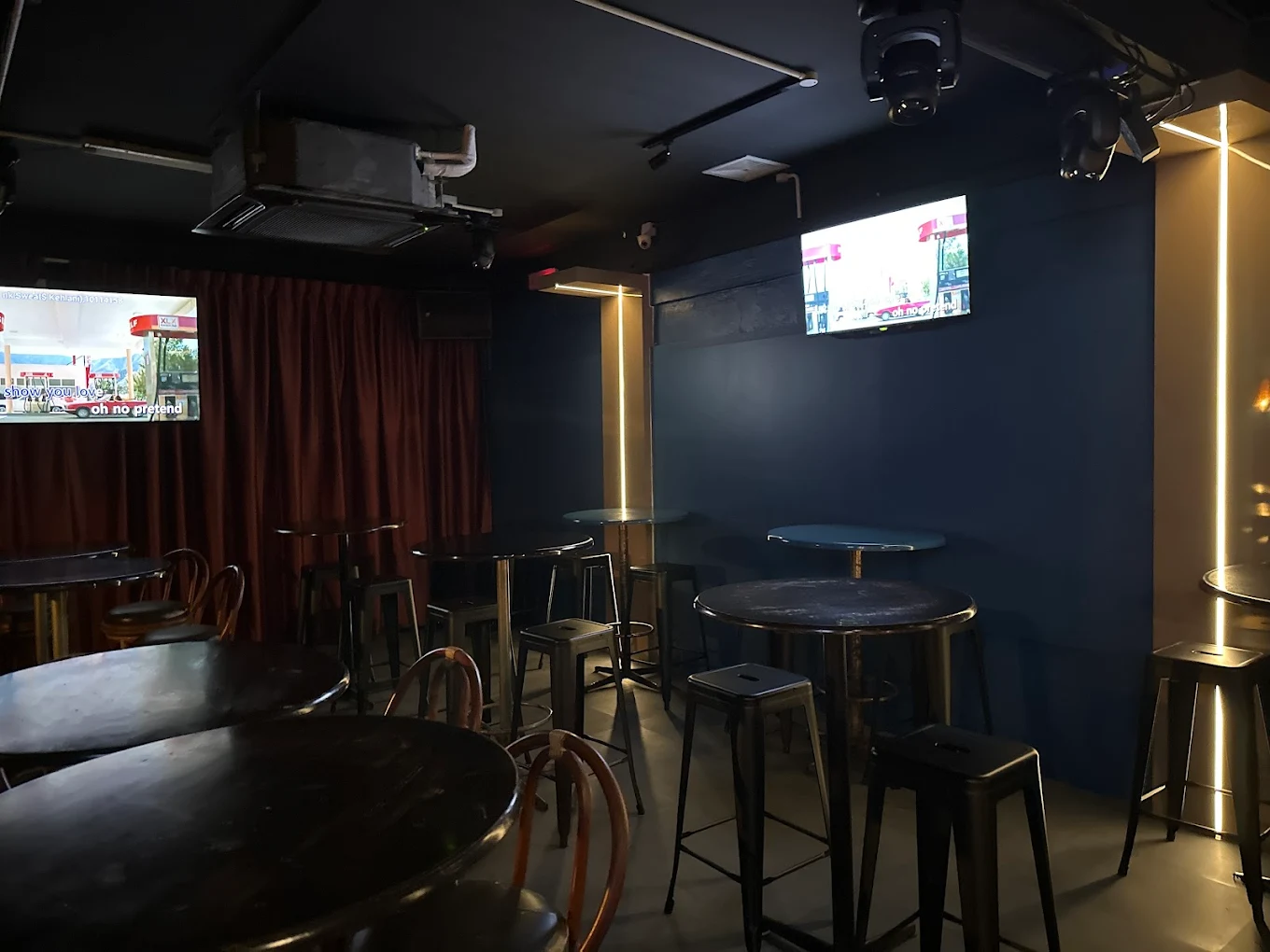 Elite 121 Bistro