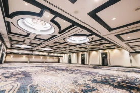 Renaissance Chicago Downtown Hotel