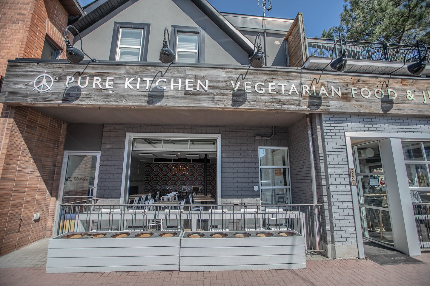 Pure Kitchen
