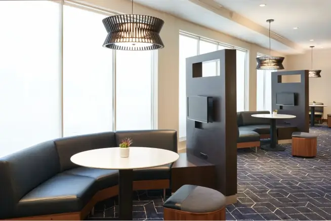 Courtyard By Marriott Downtown Ottawa