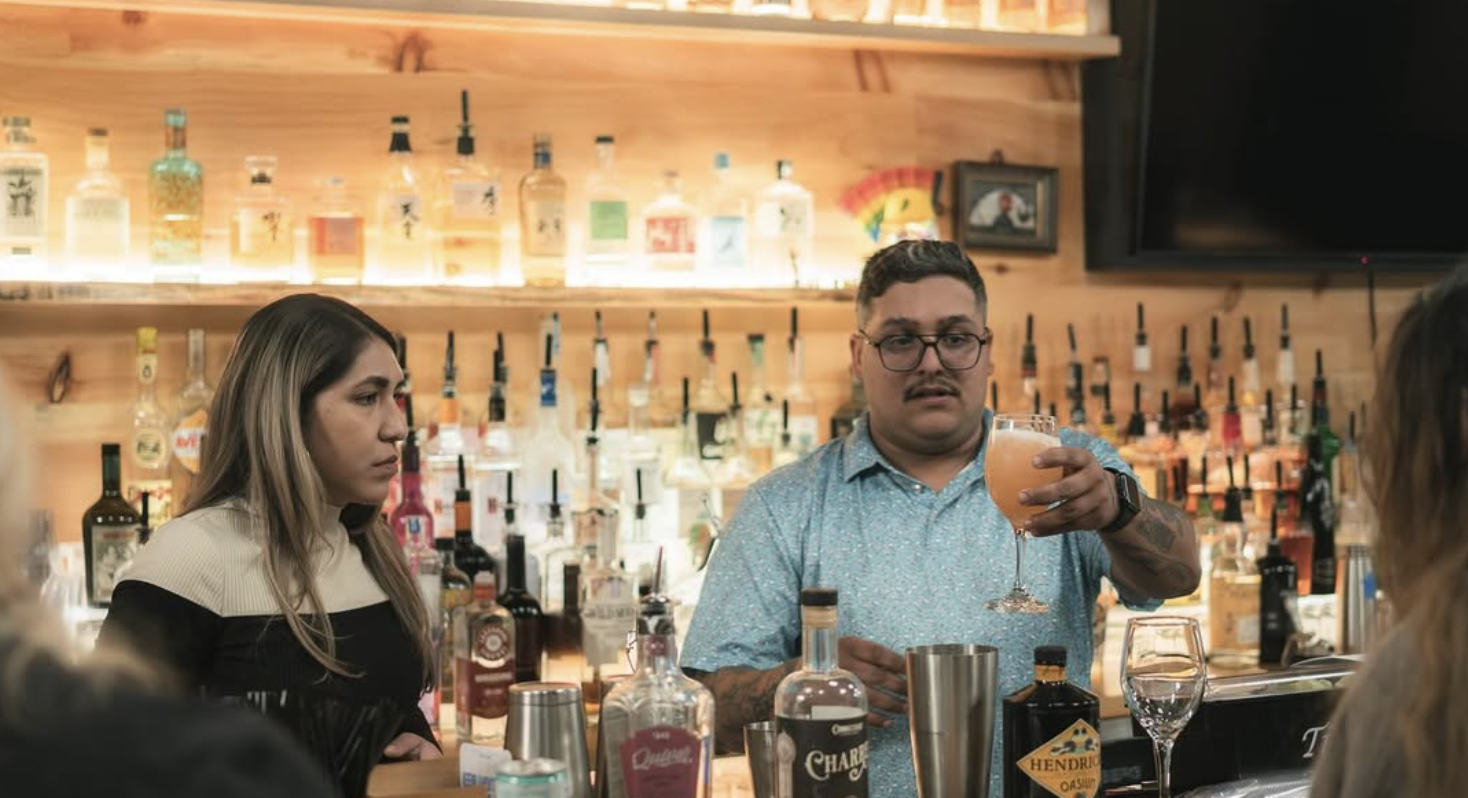 Sunberry Restaurant and Bar - Gay-Friendly Bar in Hartford