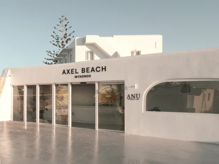 Axel Plajı Mikonos