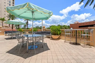 Hampton Inn and Suites Downtown