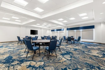 Hampton Inn and Suites Downtown