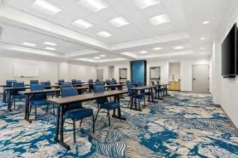 Hampton Inn and Suites Downtown