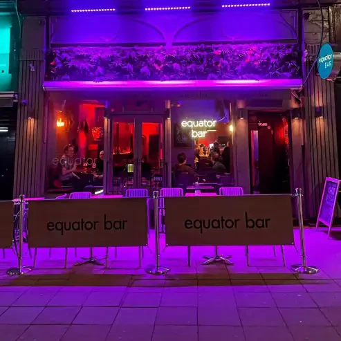 Equator Bar