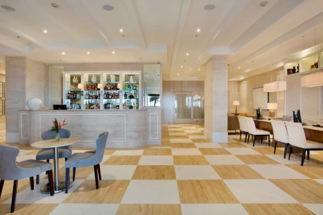 Windsor California Copacabana Hotel