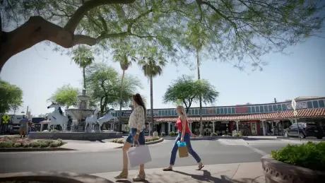 第五大道購物區