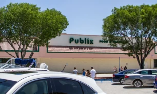 Tradewinds Plaza & Shops