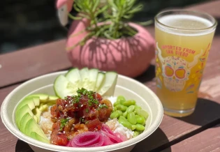Bongo’s Botanical Beer Garden and Cafe