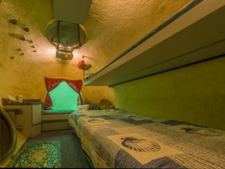 Jules’ Undersea Lodge