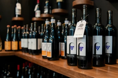 WeRise Wines