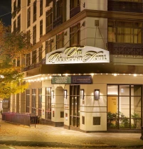 The Paramount Hotel