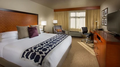 The Paramount Hotel