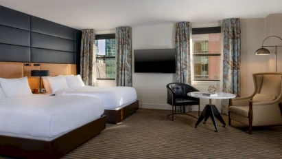 Hotel Theodore
