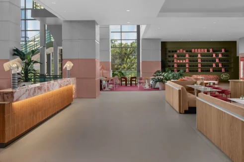 Downright Austin, A Renaissance Hotel