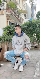 Senso Men 's Club