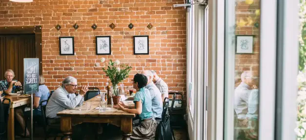 5 Points Market & Restaurant