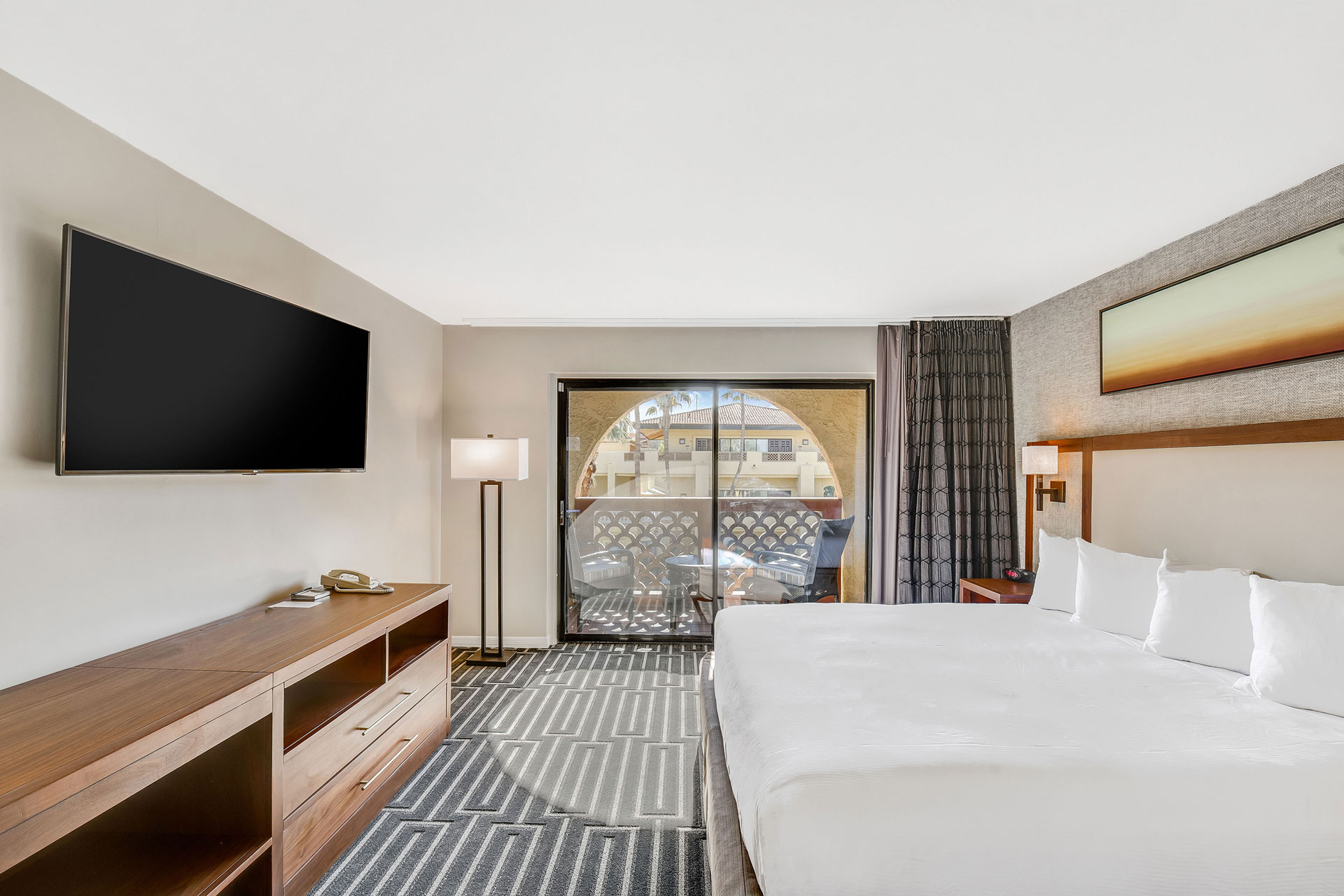 Hilton Phoenix Tapatio Cliffs Resort