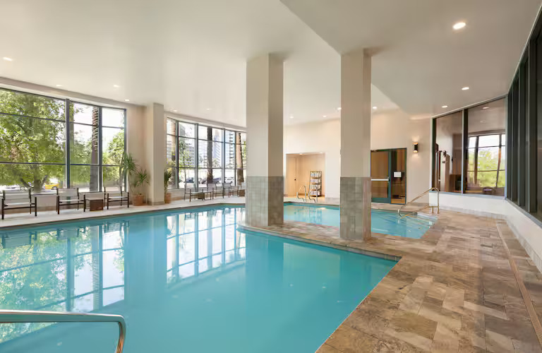 Embassy Suites by Hilton Phoenix Downtown North