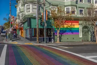 Los Angeles Gay Attractions