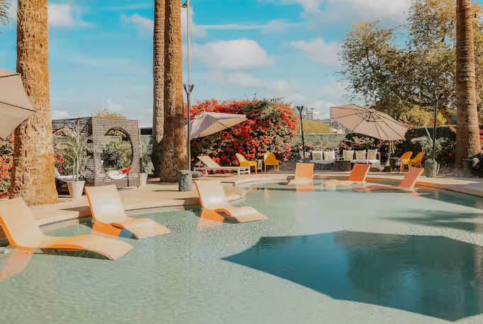 Egyptian Motor Hotel