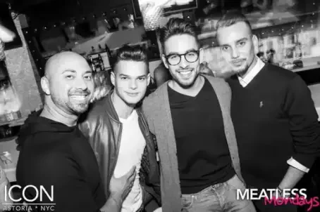 Icon Bar Queens New York