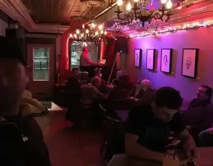 Half Lounge, Burlington, Vermont