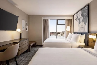 Radisson Blu Vancouver Airport Hotel & Marina