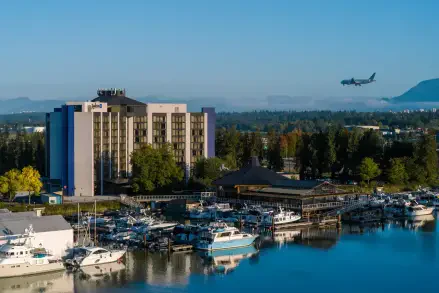 Radisson Blu Vancouver Airport Hotel Radisson Blu Vancouver Airport & Marina