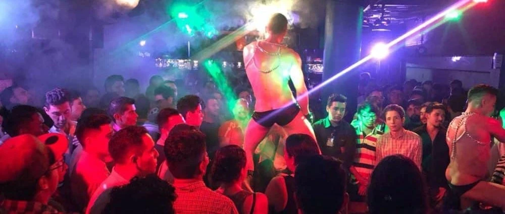 boy bar .4 boy bar mexico city