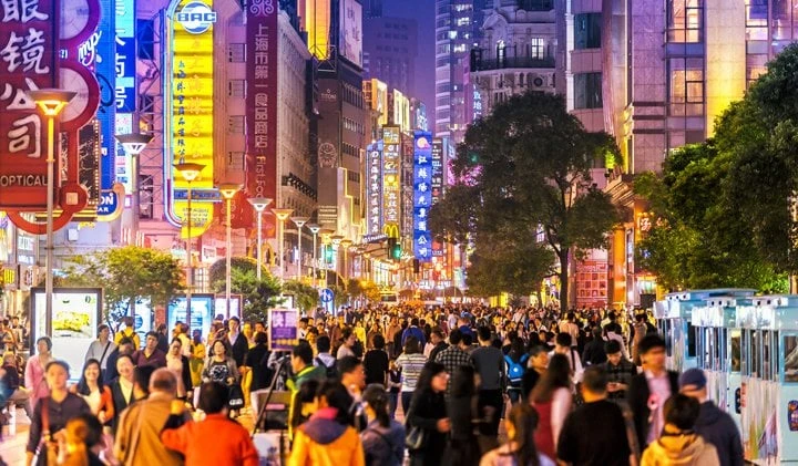 nanjing-shopping-road-shanghai