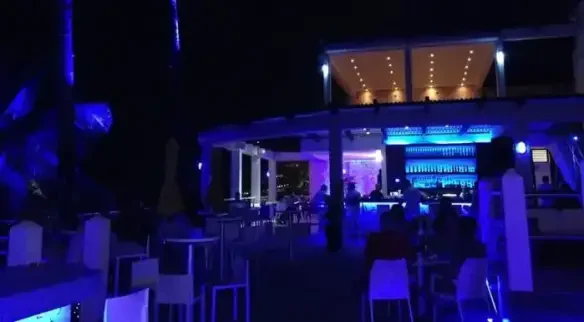 Oasis Tapas & Lounge