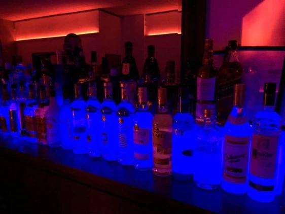 Oasis Tapas & Lounge