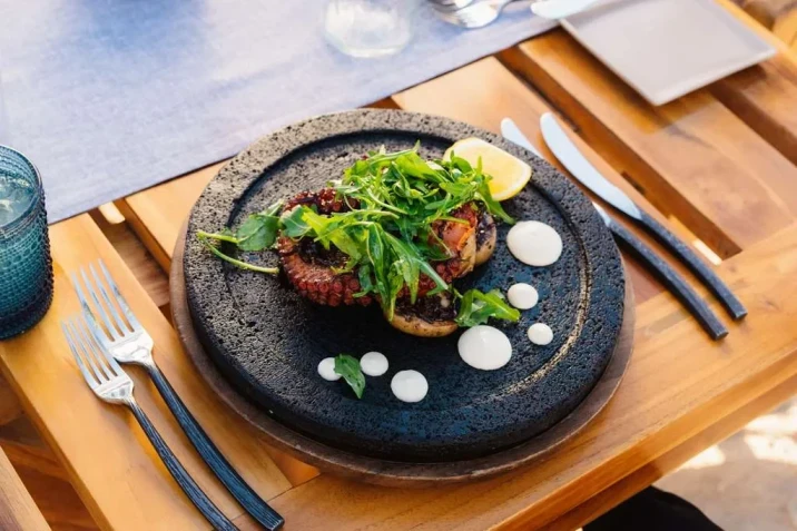 Conrad Punta De Mita