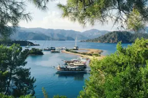 Gay Göcek