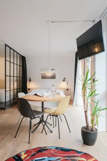 Riders Hotel