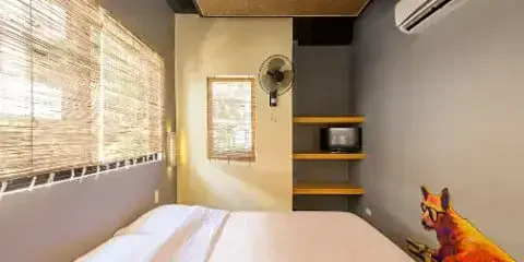 MNL Beach Hostel Boracay