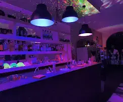 Bunker Men's Club