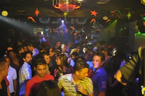 Escaleras al Cielo (폐쇄됨)