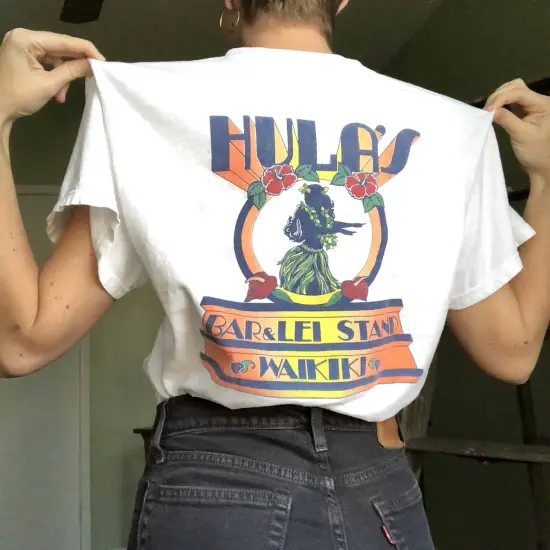 Hula's Bar and Lei Stand